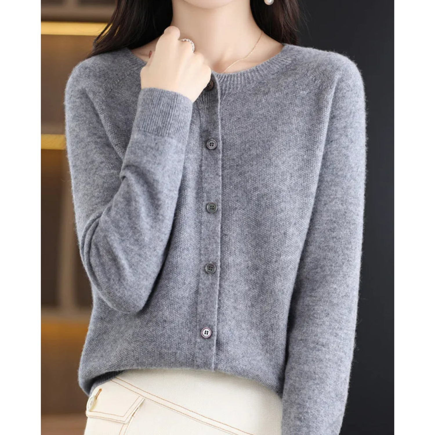 Isham | Women's Knitwear Modern Casual Shape