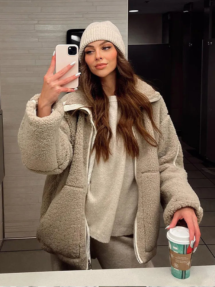 Isham | Women's Jacket Streamlined Softshell Cut