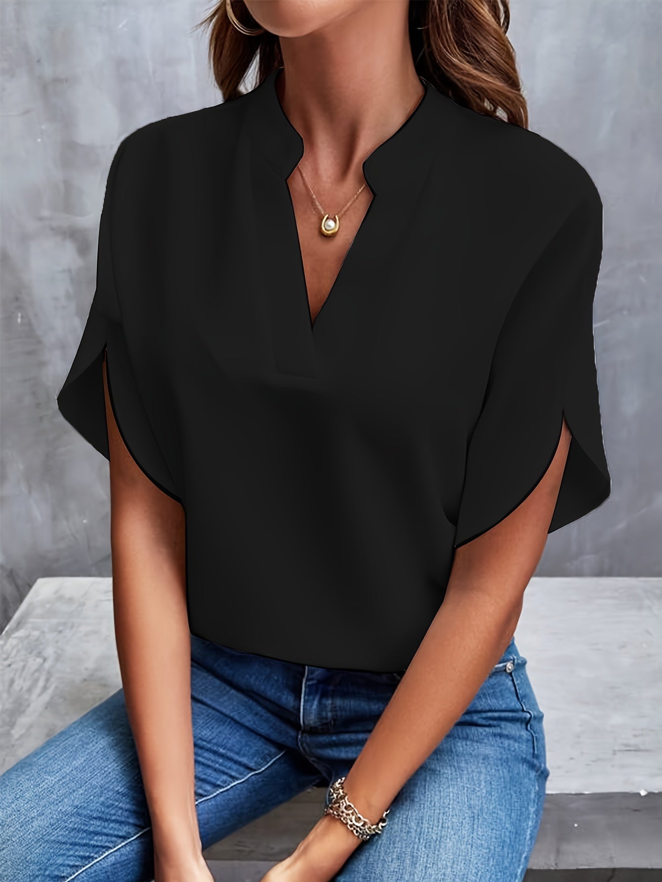 Vivi Elegant Blouse