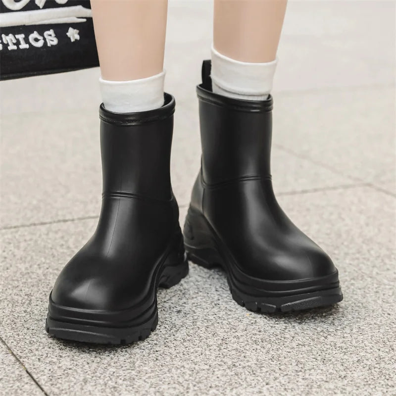 Axton | Women's Boots High-Profile Silhouette