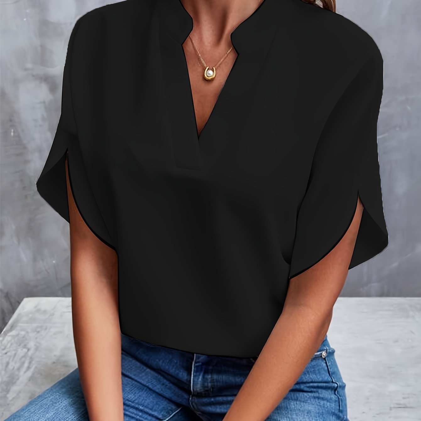 Vivi Elegant Blouse