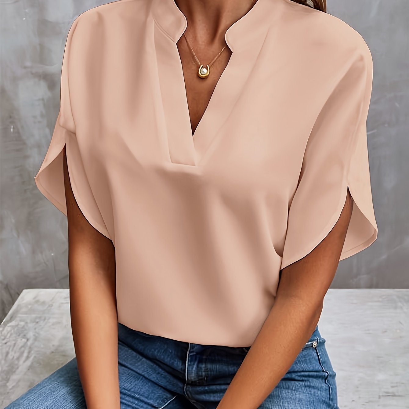 Vivi Elegant Blouse