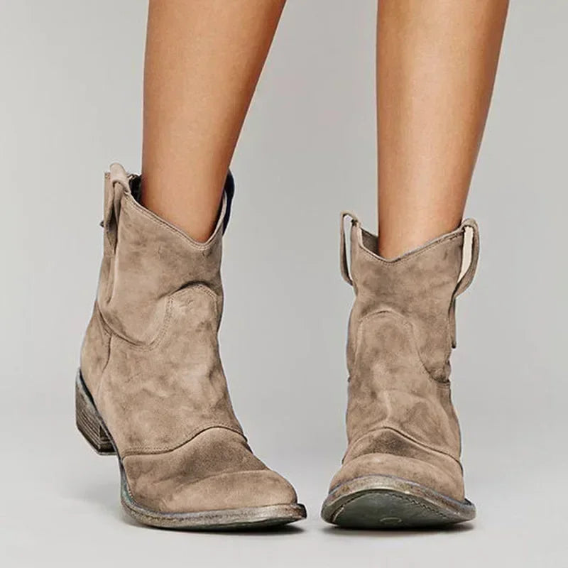 Quillan | Women's Boots Smooth Upper Paneling