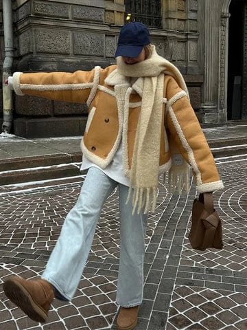 Kaelan | Women's Jacket Modern Transitional Fit