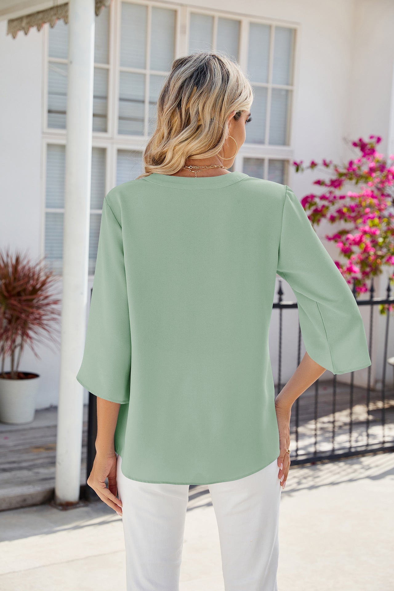 Layla Elegant Blouse